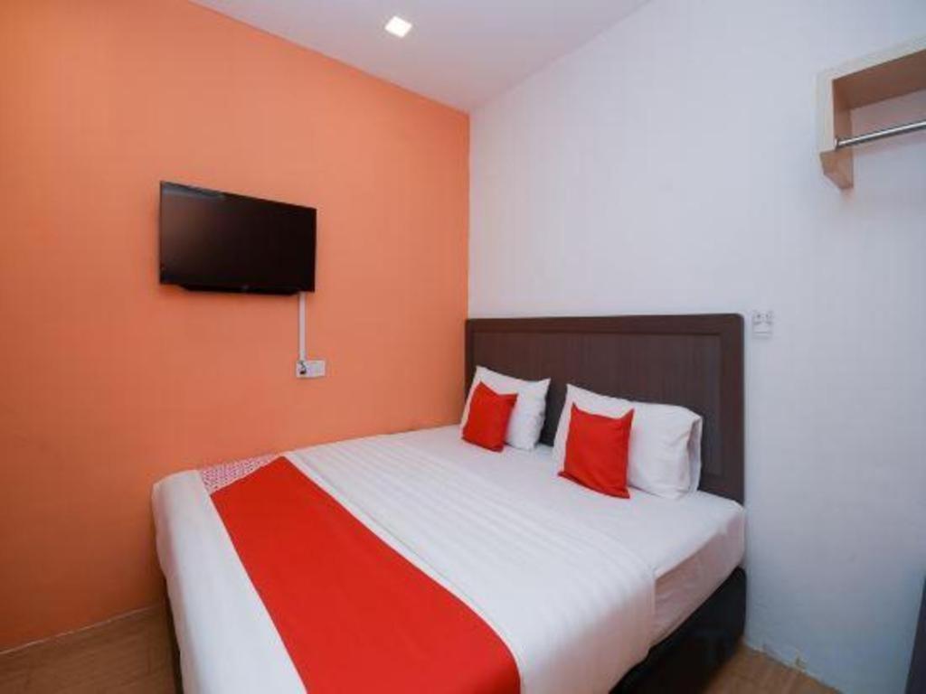 Oyo 1111 Harmony Stay Miri Exterior photo